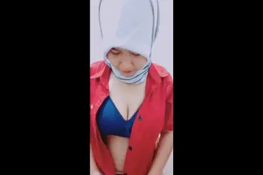 Dede Colmek Sendirian di Kamar Memek Pink Viral