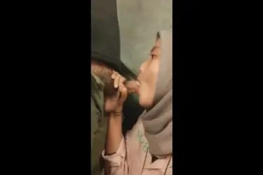 Jilbab Diminta BJ Sebelum Tidur Nurut Tanpa Protes Indo